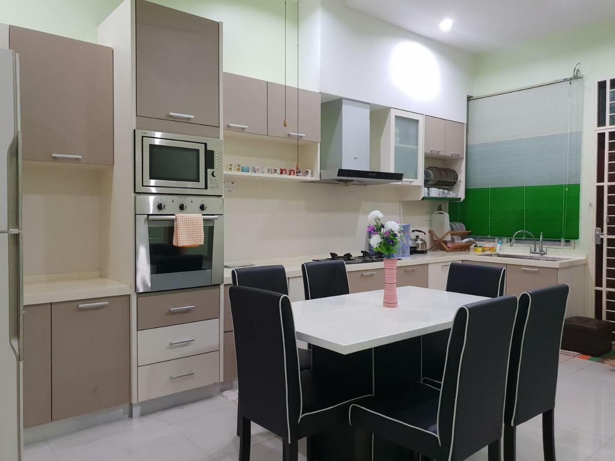Islamic Homestay Sungai Petani Exterior photo